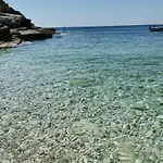 Daire Flora With Pool By Guide